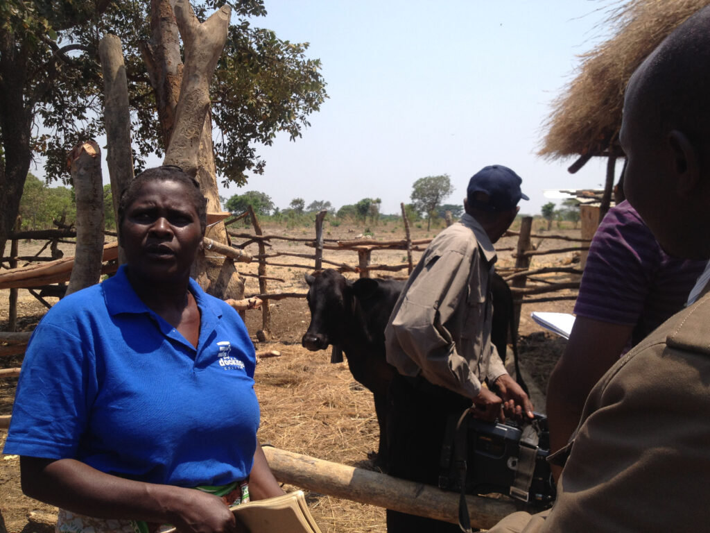 Engaging Women in Community Development Engaging Women in Community Development
